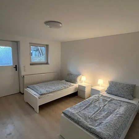 Monteur- Und Ferienunterkunft In Fuer Bis Zu 7 Personen!